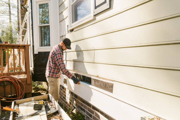 Trusted Vinyl Siding service in Hubbard, OR - Squared Siding